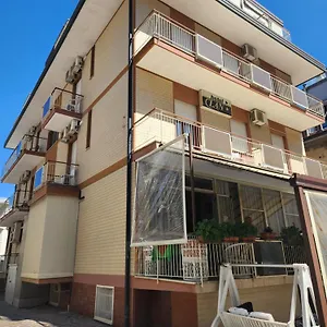 https://hotel-clan-rimini.emilia-romagnahotels.net